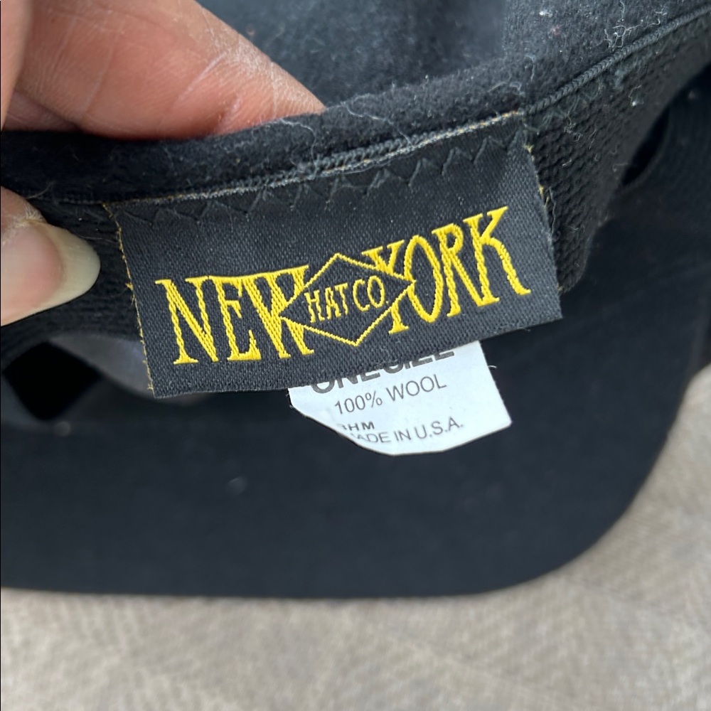 NEW YORK HAT COMPANY Classic Black Wool Newsboy Cap. One Size. 100% Wool. - Picture 11 of 11